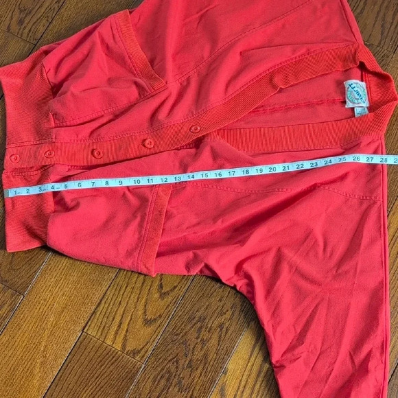 Vintage - Oversized Red Cardigan Sweater with Deep Pockets - Picture 5 of 7